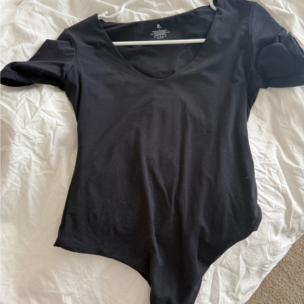 Pumiey Short Sleeve V-Neck Bodysuit